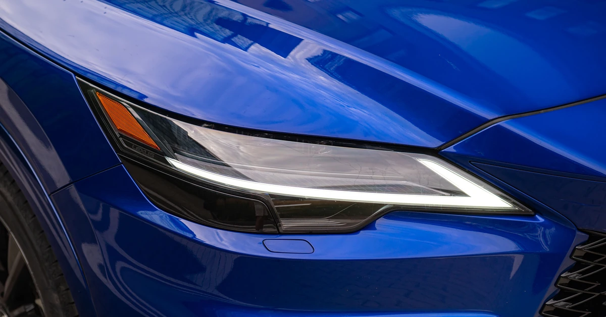 Nowy Lexus to przełom. Hybryda nie ma już największej wady