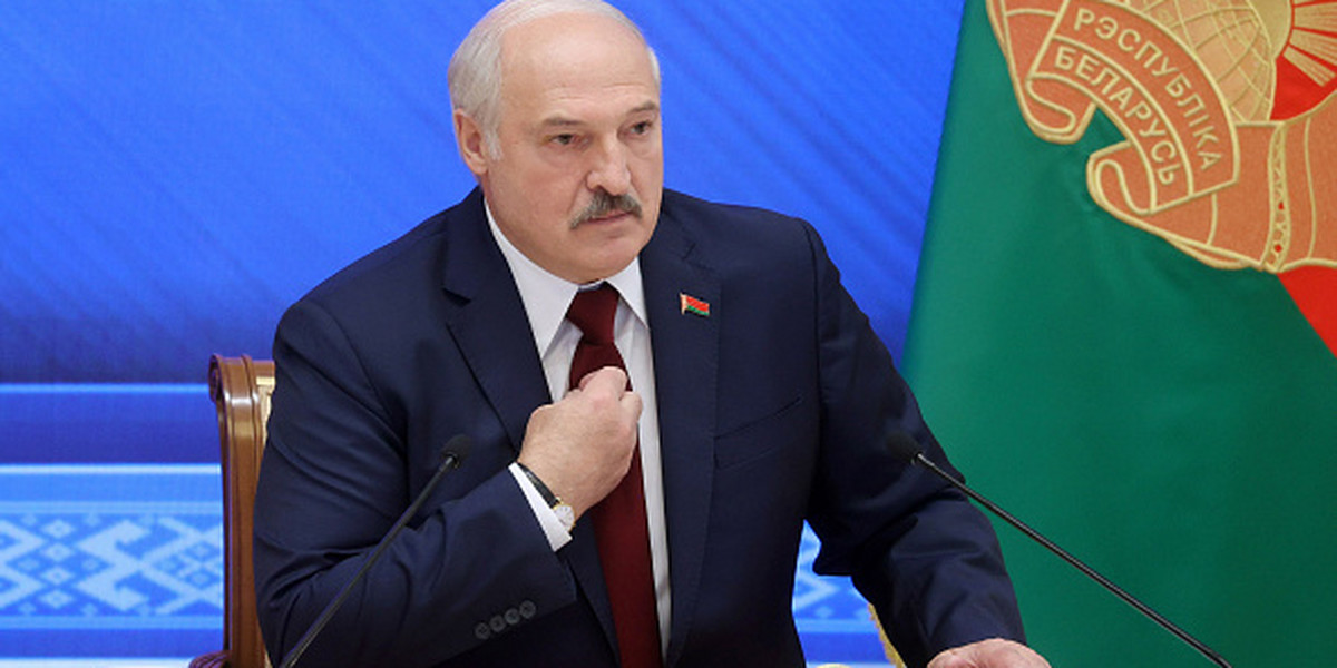 Białoruś, na czele której stoi Aleksander Łukaszenko, zastrzegła sobie prawo do rozszerzenia listy towarów, których dotyczy zakaz importu. 