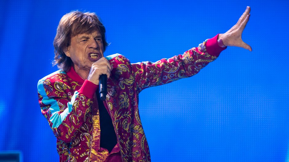 Mick Jagger podczas koncertu Rolling Stonesów w Amsterdamie, 7 lipca 2022 r.