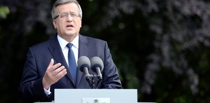 Komorowski pyta Tuska, co dalej z rządem