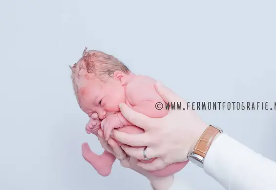 Nowy pomysł na fotografowanie noworodków - w pozycjach prenatalnych. Naturalne i piękne zdjęcia