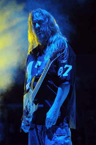 Jeff Hanneman (1964 – 2013)