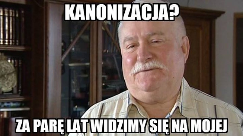 Prezydenta Komorowskiego dar dla "papierza" i ambicje Lecha Wałęsy [MEMY]