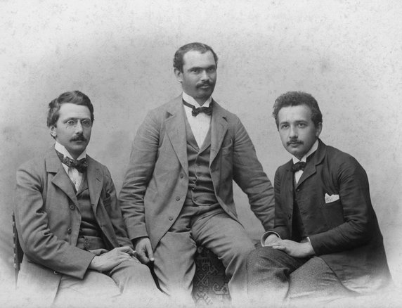 Założyciele Olympia Academy: Conrad Habicht, Maurice Solovine i Albert Einstein