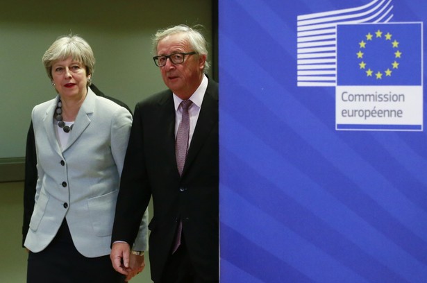 Theresa May, Jean-Claude Juncker