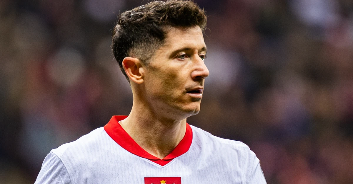 Lewandowski odsłonił kulisy konfliktu z Probierzem. "Selekcjoner złamał nasze ustalenia"