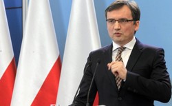 Sędziowie piszą do Ziobry po publikacji "GPC". "Wskutek doznanego szoku zmarł na zawał serca"
