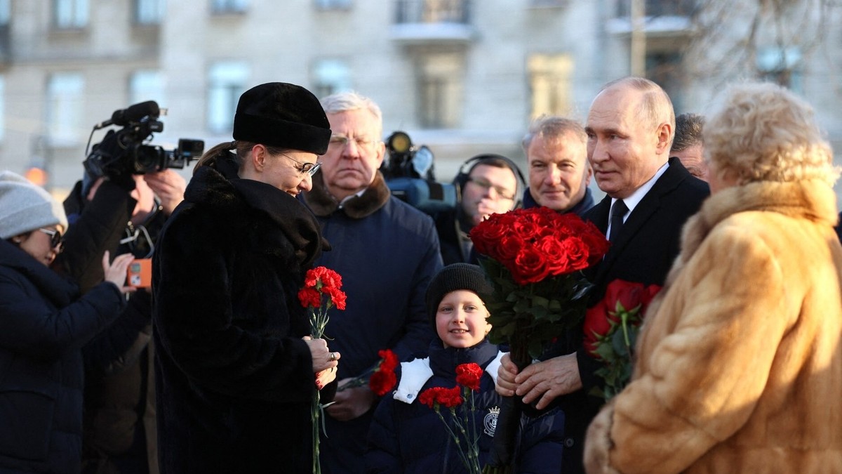 Valdmir Putin navodno ima tajnu ćerku 