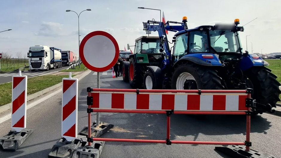 Blokada trasy S3 przez rolników