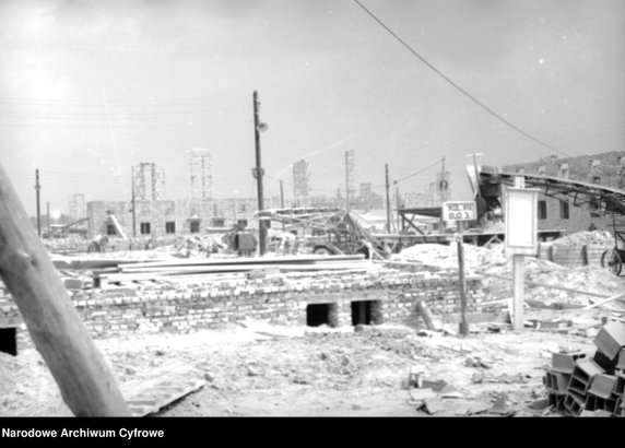 Budowa zakładów przemysłowych i osiedla mieszkaniowego Nowa Huta  - rok 1950