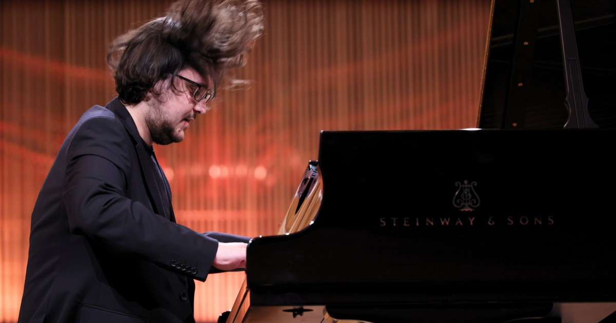 Dlaczego polscy pianiści nie wygrywają? "Są niewolniczo poddani"
