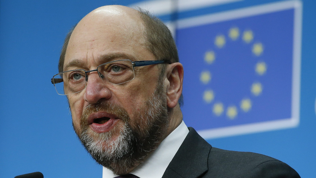 Parlament Europejski domaga się udziału w procesie negocjacji pomiędzy Brukselą a Londynem na temat warunków Brexitu. Wszystkie unijne instytucje muszą być włączone w ten proces - uważa przewodniczący europarlamentu Martin Schulz.