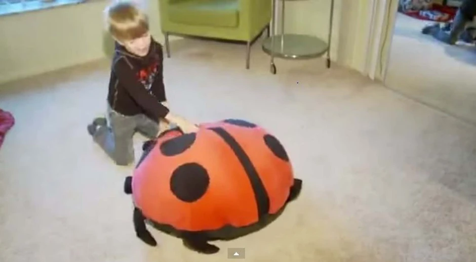 Luk tvrdi da je u prošlom životu bio crnkinja