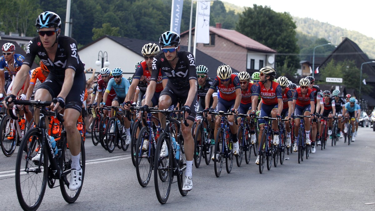 Dziś trzeci dzień zmagań kolarzy na Śląsku. Czwarty etap Tour de Pologne 2017 to liczący 238 km maraton z Zawiercia do Zabrza. Kolarze powalczą o punkty na premiach w Olkuszu, Jastrzębiu-Zdroju, Rybniku i Knurowie. Na koniec będą ścigać się na ulicach Zabrza, z metą przy stadionie Górnika. Kierowcy muszą spodziewać się czasowych utrudnień na całej trasie wyścigu oraz drogach krzyżujących się z trasą peletonu.