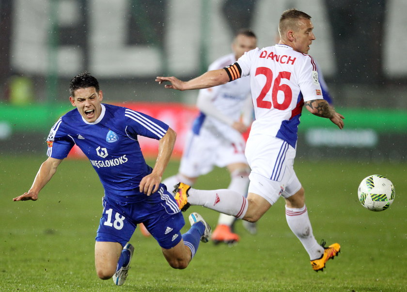 Górnik Zabrze przegrał z Ruchem Chorzów 0:2