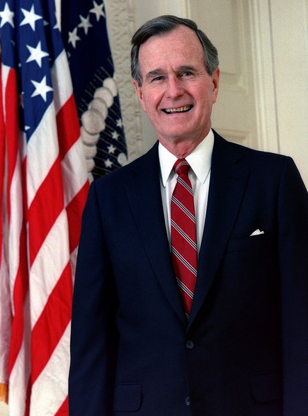George HW Bush, 1989 rok