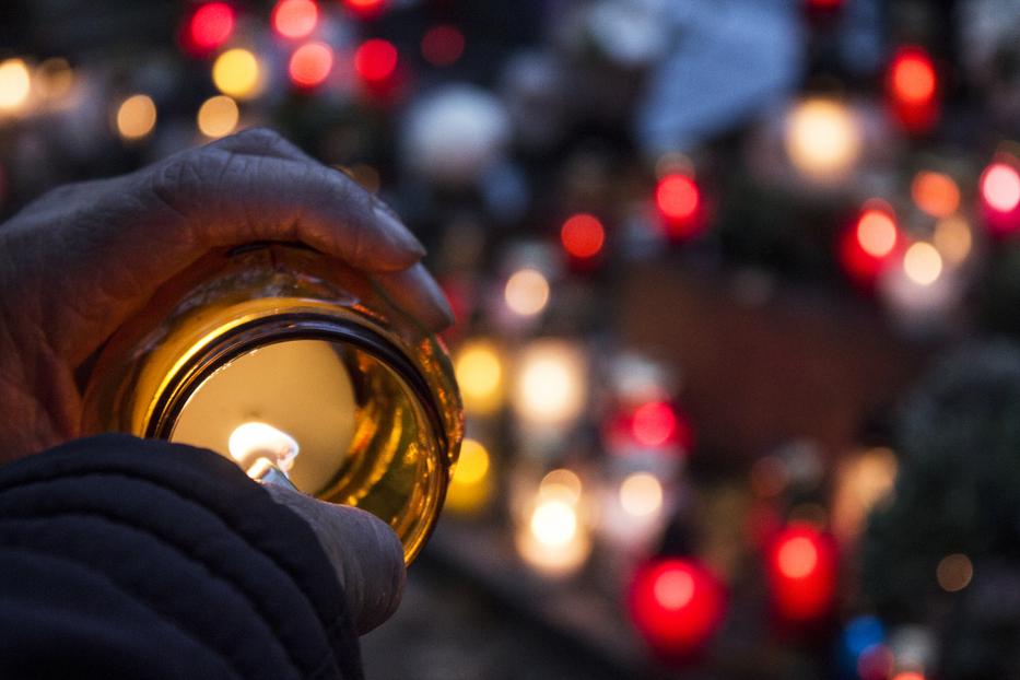 Ebben a pillanatban jött a borzalmas gyászhír: elhunyt a közismert magyar rádiós és tévés fotó: Getty Images