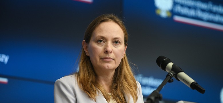 Kontrowersje wokół KPO. Minister wstrzymuje wypłaty środków