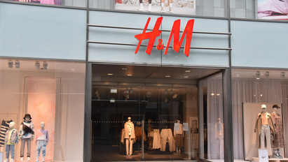 A H&M is bejelentette: nem ad el több terméket Oroszországban