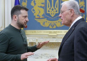 Vladimir Zelenski i Kit Kelog, glavni američki izaslanik za Ukrajinu | Foto: EPA-EFE/REX/Shutterstock