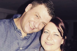 Tačno pre 23 godine dobio je prvi mobilni i iz sprdnje poslao poruku na NEPOZNATI BROJ: Ni slutio nije da će mu odgovoriti BAŠ ONA