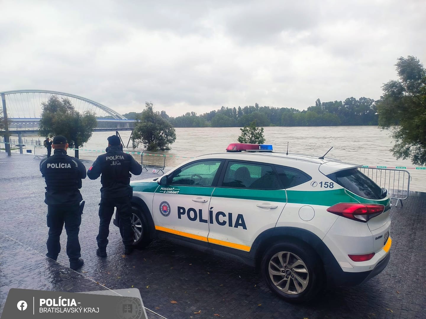 Niektoré cesty sa podarilo obnoviť.