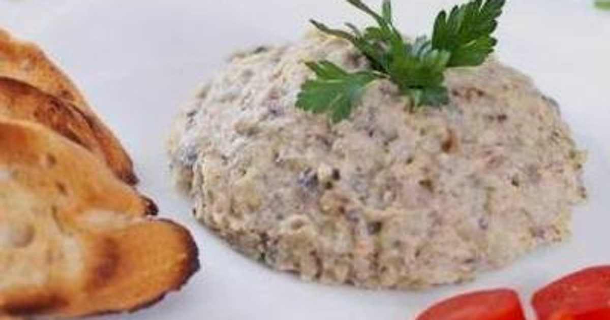 Gombakrem Piritossal