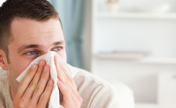 Płeć i wiek to główne czynniki wyższego ryzyka zgonu na Covid-19. Kto najbardziej zagrożony?