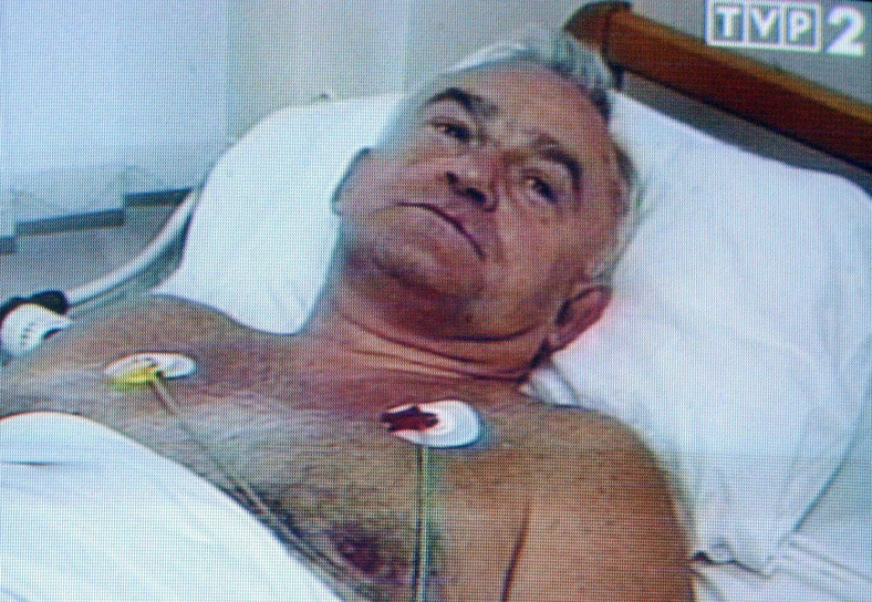 Leszek Miller w szpitalu po katastrofie śmigłowca
