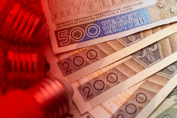 prąd, energia, pieniądze, złoty, żarówka