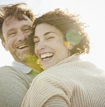 Es gibt Paare, denen es gelingt, ihre Liebe auch nach Jahren noch frisch zu halten. 