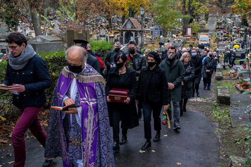 Poruszające słowa księdza na pogrzebie Dariusza Gnatowskiego: "Darek już wie, jakie jest niebo!"