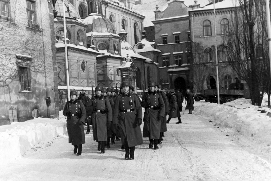 Żołnierze 10 pułku SS Totenkopf na Wawelu
