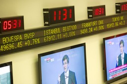 W Europie spadki na giełdach, rynki czekają na posiedzenia banków centralnych