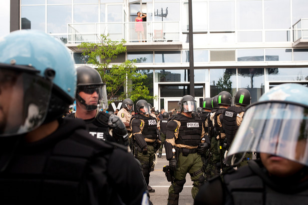 USA policja TheresaSc / Shutterstock.com