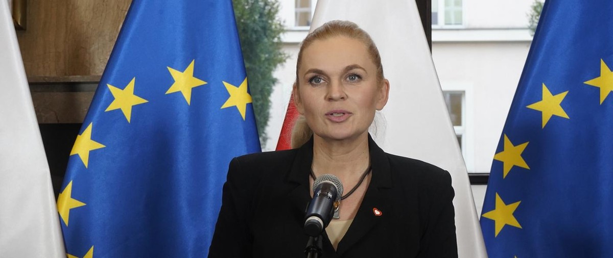 Nie będzie od 1 września 2024 r. WOS w szkołach. Kategoryczne stanowisko min. Barbary Nowackiej