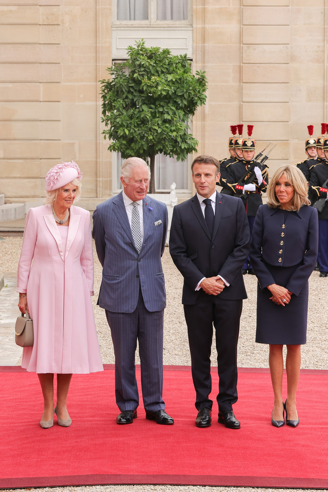 Królowa Kamila, król Karol III, Emmanuel Macron, Brigitte Macron