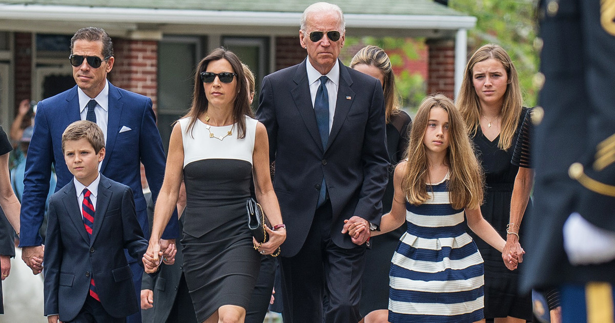 Il figlio di Joe Biden ha tradito la moglie con la vedova di suo fratello.  È così che l’ho scoperto