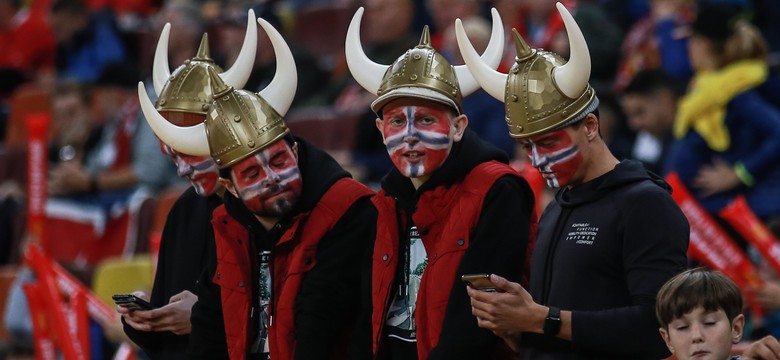 Alkoholowy problem norweskich kibiców. Sprawa już stała się polityczna