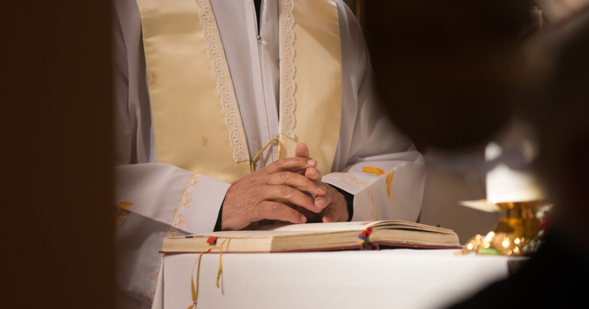 Kraków: Ofiara księdza żałuje, że zgłosiła sprawę. "Nic się nie dzieje" - Vimarsana News