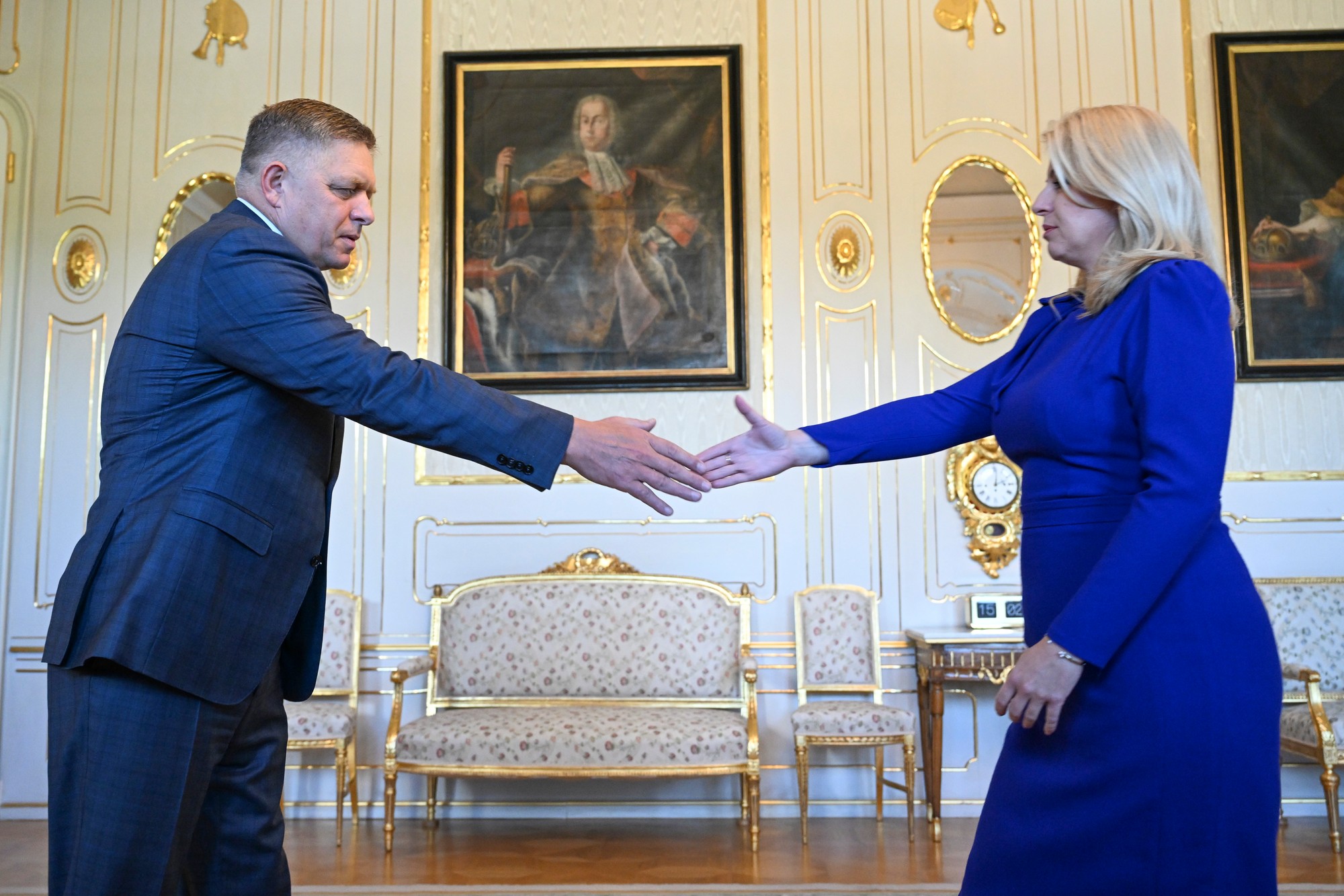 Prezidentka SR Zuzana Čaputová s predsedom strany Smer-SD Robertom Ficom.