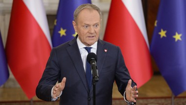 tusk uderzył w morawieckiego nagraniem z mentzenem. lider konfederacji wbił premierowi szpilę