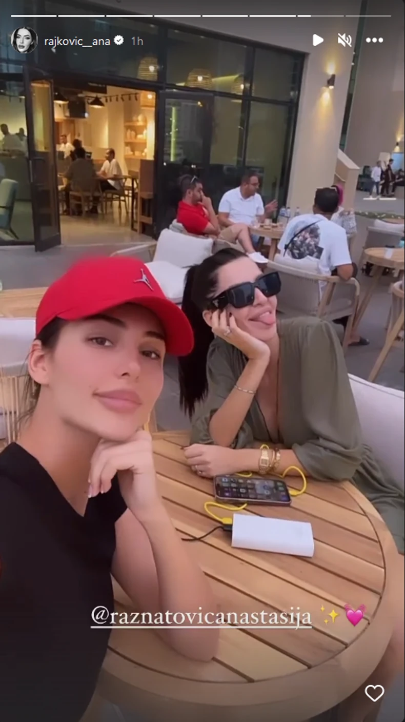 Anastasija Ražnatović i Ana Rajković