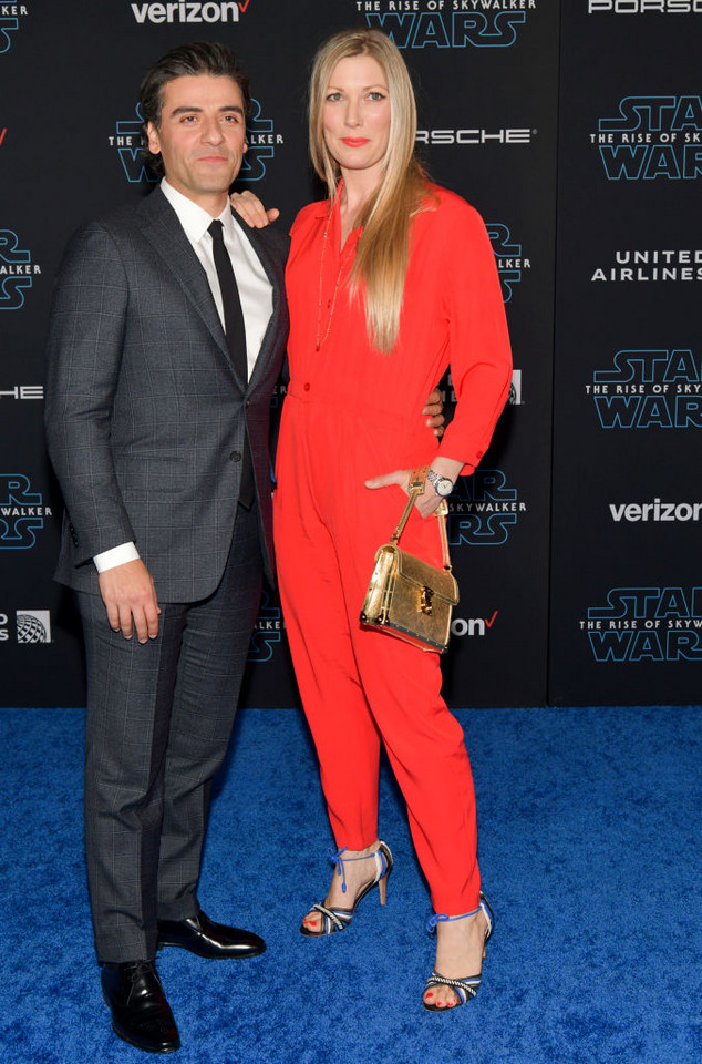 "Gwiezdne wojny": Skywalker. Odrodzenie": Oscar Isaac wraz z żoną Elvirą Lind