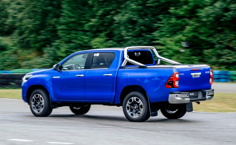 Nowa Toyota Hilux Mild Hybrid 48V
