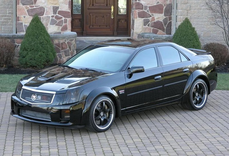 Predator Cadillac CTS-V: dwie sprężarki mechaniczne i 806 koni