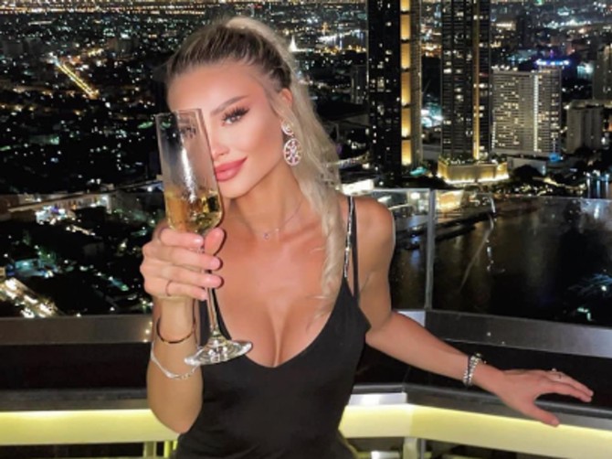Bivša mis Norveške Nora Emili Naken