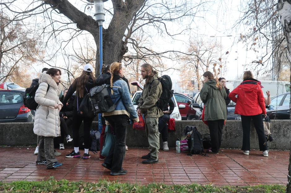 Okupljanje studenata ispred FDU