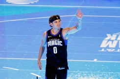 Mac McClung przeskoczył nad Shaquillem O'Nealem i wygrał konkurs wsadów [WIDEO]