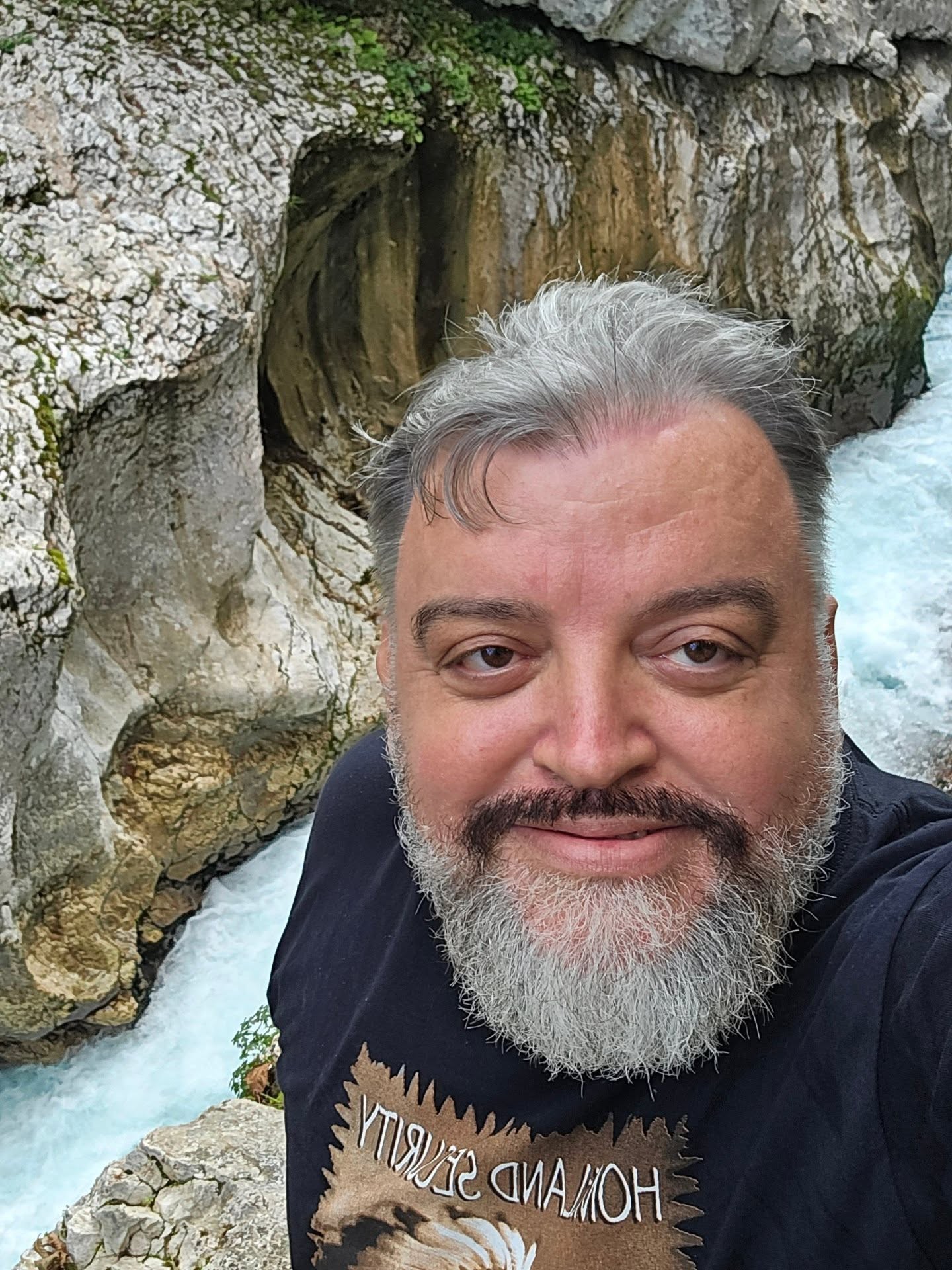 Ficov exporadca Eduard Chmelár.